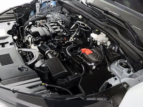 Certified 2025 Acura ADX AWD image 37