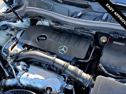 Used 2021 Mercedes-Benz GLA 250 image 30