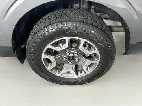 Used 2024 Ford Maverick Lariat w/ FX4 Off-Road Package AWD/4WD image 11