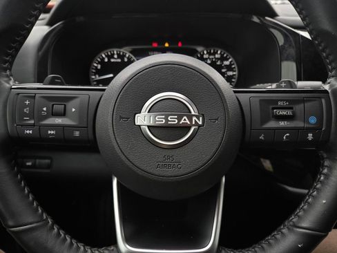 Certified 2022 Nissan Pathfinder SV w/ SV Premium Package image 25