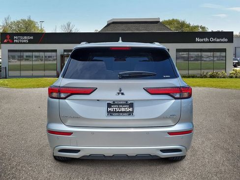 Used 2024 Mitsubishi Outlander SEL AWD/4WD image 4