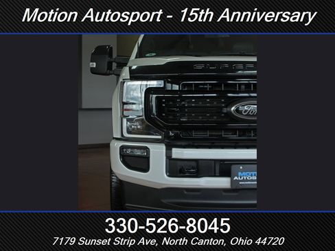 Used 2022 Ford F250 Lariat w/ Black Appearance Package image 5