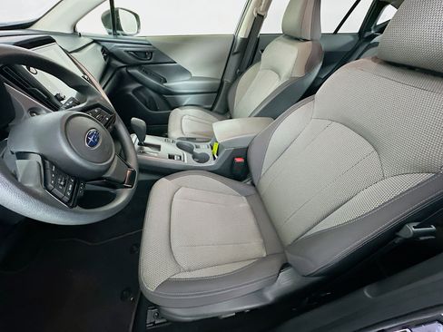 Used 2024 Subaru Crosstrek 2.0i Premium image 13