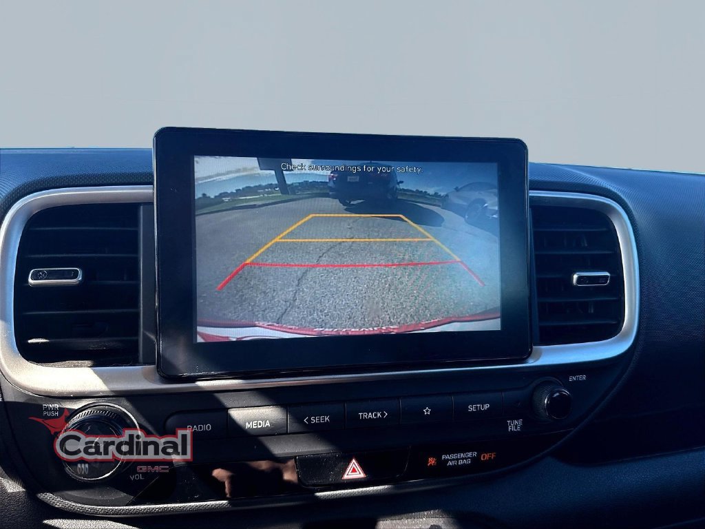Used 2020 Hyundai Venue SEL w/ Convenience Package FWD image 16