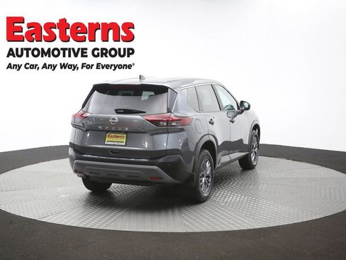 Used 2023 Nissan Rogue S AWD/4WD image 40