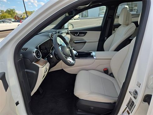 New 2026 Mercedes-Benz GLC 300 4MATIC image 23