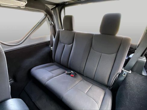 Used 2016 Jeep Wrangler Sport w/ Connectivity Group AWD/4WD image 21