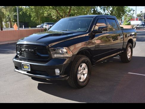 Used 2018 RAM 1500 Sport w/ Sport Premium Group image 4