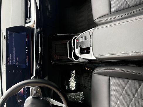 Used 2024 BMW X1 xDrive28i image 14