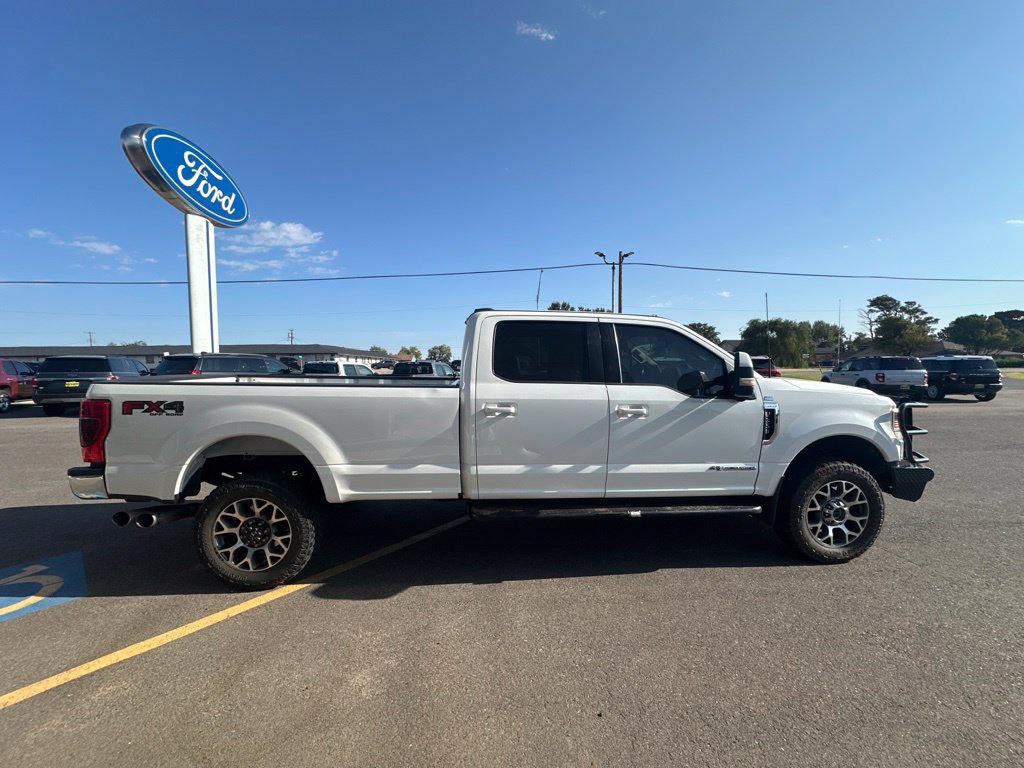 Used 2022 Ford F350 Lariat w/ Lariat Value Package AWD/4WD image 4