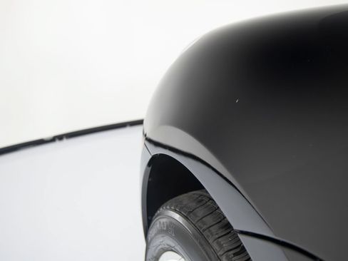 Certified 2026 Porsche Macan AWD/4WD image 37