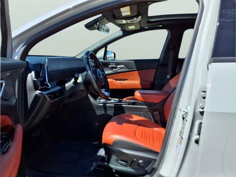 Used 2023 Kia Sportage SX AWD/4WD image 16