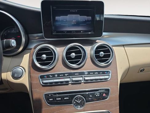 Used 2018 Mercedes-Benz C 300 Sedan image 10