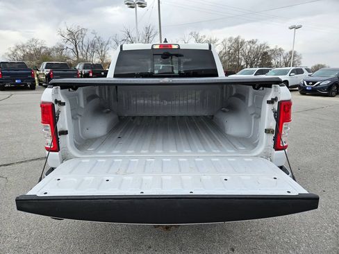 Used 2019 RAM 1500 Big Horn AWD/4WD image 9