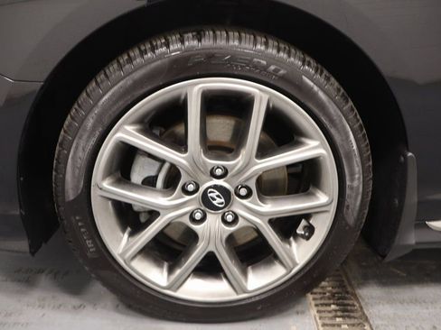 Used 2018 Hyundai Sonata Limited image 24