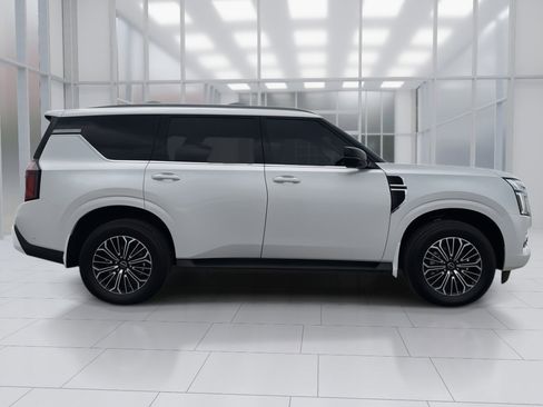 New 2026 Nissan Armada SL w/ Captain's Chari Seat Package image 6