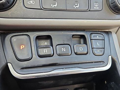 Used 2019 GMC Terrain SLE image 10