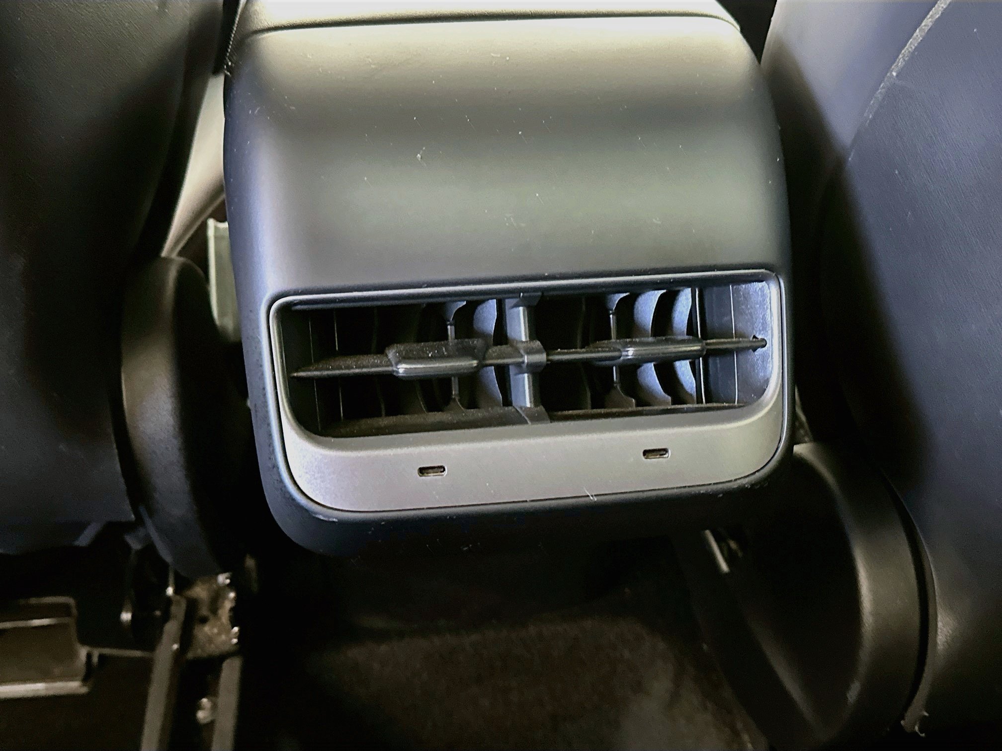 Used 2023 Tesla Model Y Long Range AWD/4WD image 27