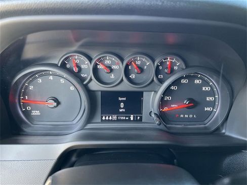 Certified 2025 Chevrolet Silverado 2500 Custom w/ Custom Convenience Package image 10