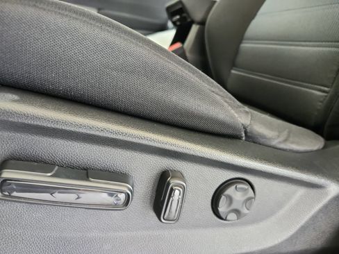 Used 2021 Honda CR-V EX image 14