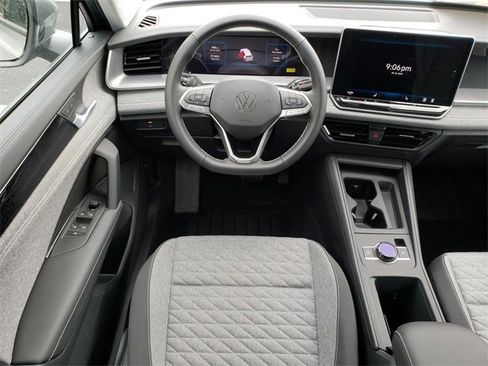 New 2025 Volkswagen Tiguan S image 9