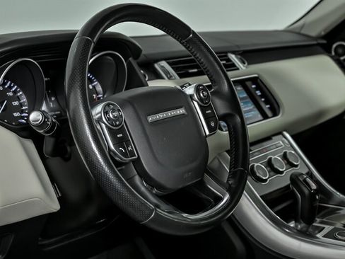 Used 2014 Land Rover Range Rover Sport HSE image 22