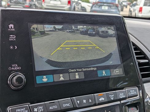 Used 2023 Honda Odyssey Elite image 36