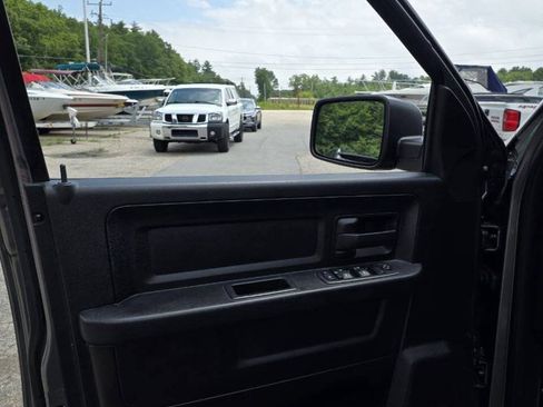 Used 2013 RAM 1500 Tradesman w/ Popular Equipment Group AWD/4WD image 13
