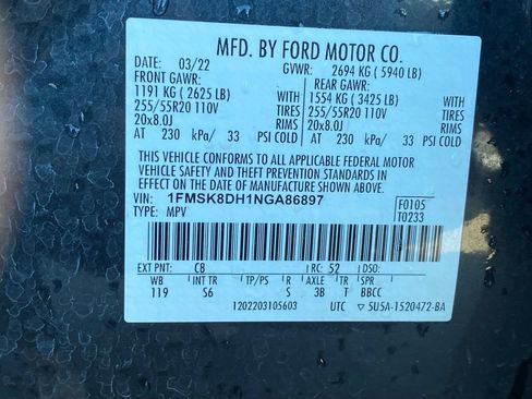Used 2022 Ford Explorer XLT w/ Equipment Group 202A AWD/4WD image 32