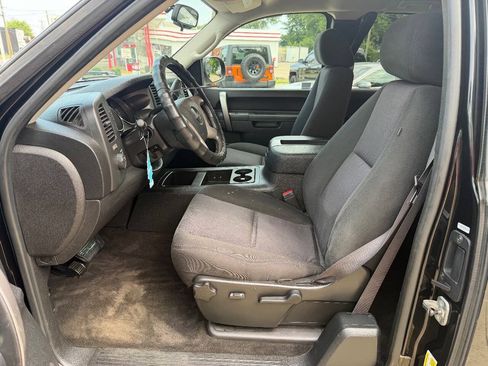 Used 2011 GMC Sierra 1500 SLE w/ Power Tech Package AWD/4WD image 11