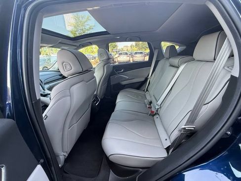 Used 2024 Acura RDX SH-AWD w/ Advance Package image 4
