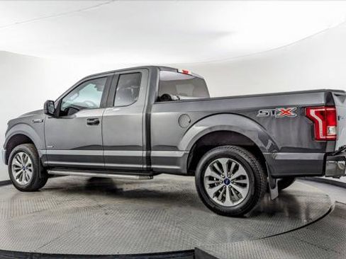 Used 2017 Ford F150 XL w/ Equipment Group 101A Mid image 6