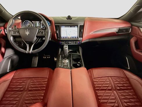 Used 2022 Maserati Levante Modena S AWD/4WD image 9