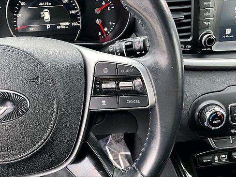 Used 2019 Kia Sorento EX FWD image 12