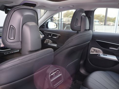 Used 2026 Mercedes-Benz E 350 Sedan image 18