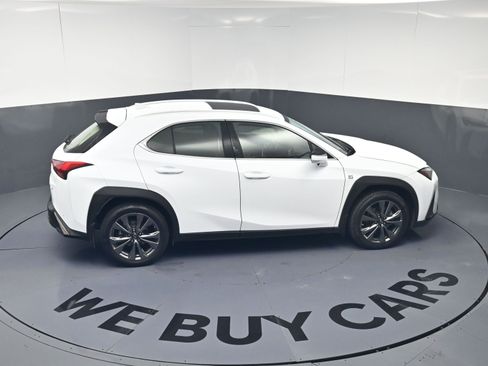 Used 2021 Lexus UX 200 F Sport image 24