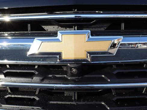 New 2026 Chevrolet Traverse LT w/ Driver Confidence Package image 6