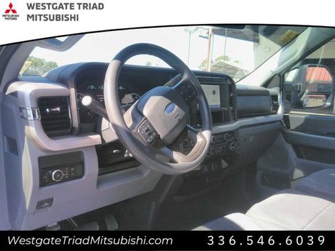 Used 2023 Ford F250 XLT image 7