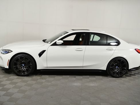 Used 2023 BMW M3 Sedan w/ Executive Package image 2