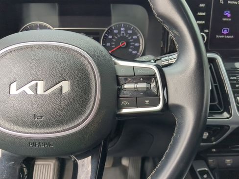 Used 2022 Kia Sorento SX image 31