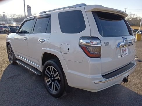 Used 2020 Toyota 4Runner Limited image 5
