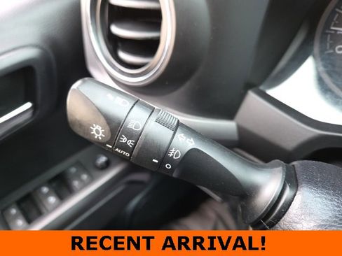 Used 2021 Toyota Tacoma TRD Off-Road image 56