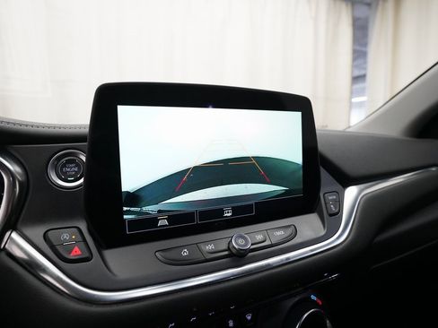 Used 2025 Chevrolet Blazer LT image 19