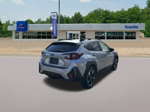 Used 2025 Subaru Crosstrek 2.5i Limited AWD/4WD image 8