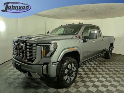 New 2025 GMC Sierra 3500 Denali w/ Denali Reserve Package