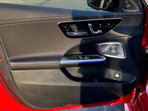 Used 2025 Mercedes-Benz C 300 Sedan image 22