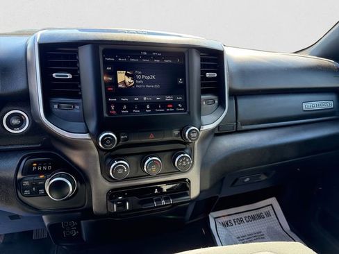 Used 2021 RAM 1500 Big Horn image 11