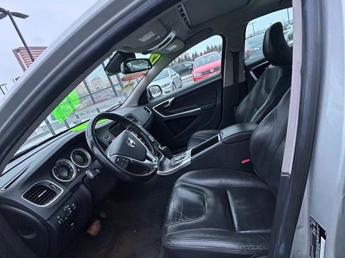 Used 2012 Volvo S60 T5 image 10