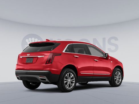 Used 2021 Cadillac XT5 Premium Luxury image 4