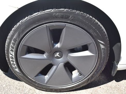 Used 2022 Tesla Model 3 RWD image 45